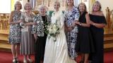 Chiếc váy cưới 72 năm tuổi phục vụ 8 cô dâu