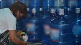 Đình chỉ hoạt động 4 cơ sở sản xuất nước uống đóng chai