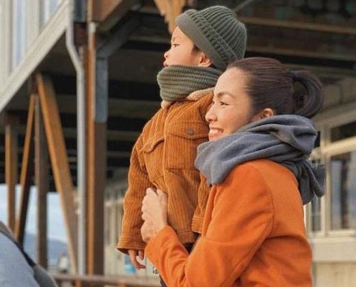 Bất ngờ với khả năng bắn tiếng Anh của con Hà Tăng qua đoạn hội thoại thú vị