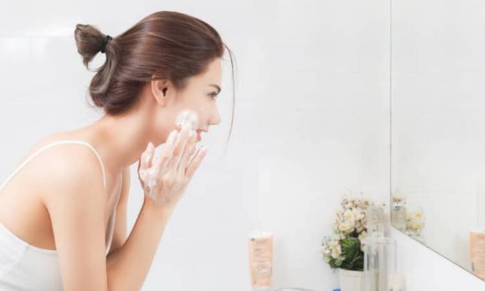 Chăm sóc da sai cách chắc chắn bạn sẽ gặp 4 dấu hiệu tổn thương sau