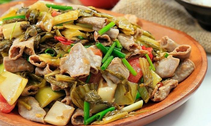 Cách làm món lòng xào dưa giải ngấy cho những ngày chán cơm
